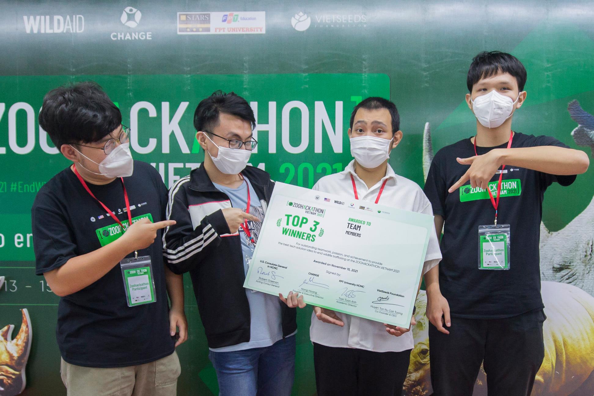 Sinh viên ngành Truyền thông Đa phương tiện đăng quang Quán quân FPTU DEBATE TOURNAMENT MÙA 2